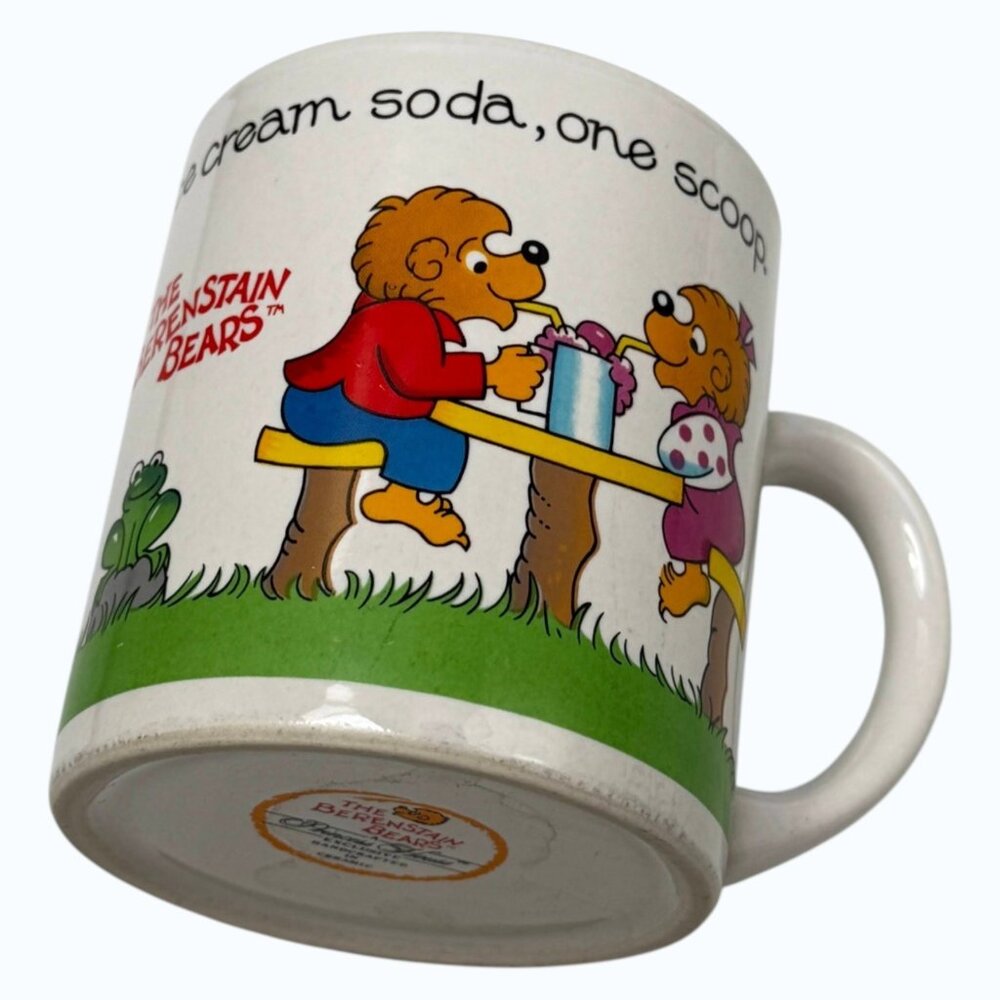 Berenstain Bears Mug 10 oz Ceramic Cold Milk Hot Soup Ice Cream Soda‎
